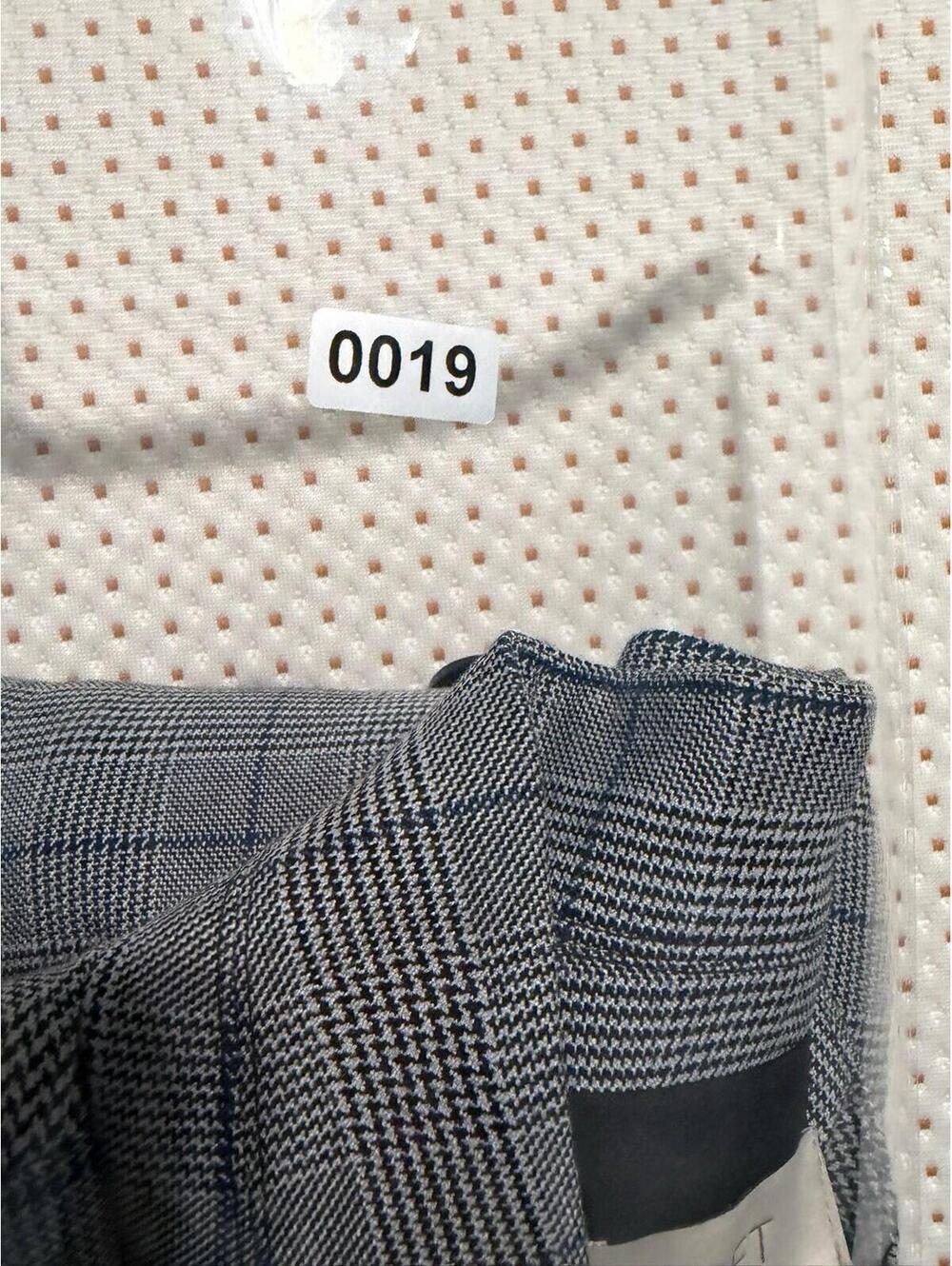 Fabulous LOFT Ann Taylor Plaid One Button Blazer Sz 8 - Picture 6 of 6